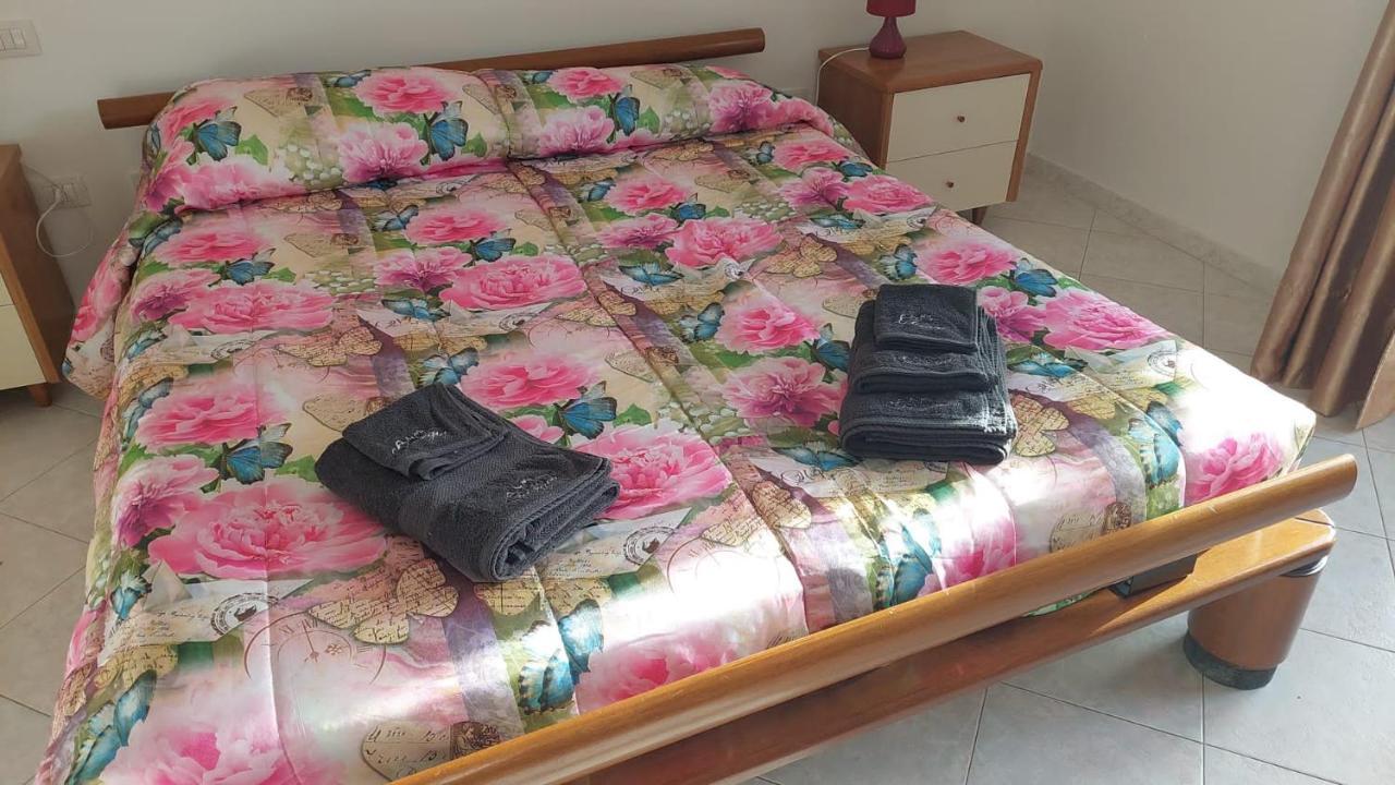 Casa Giorgia Cagliari Camera Eksteriør bilde